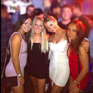 Meet your Posher, Hayley